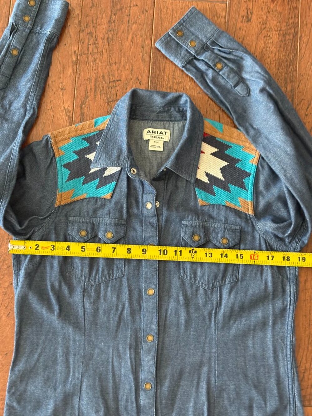 Ariat REAL Button Up Western Shirt. Size S. Denim. - Picture 8 of 11